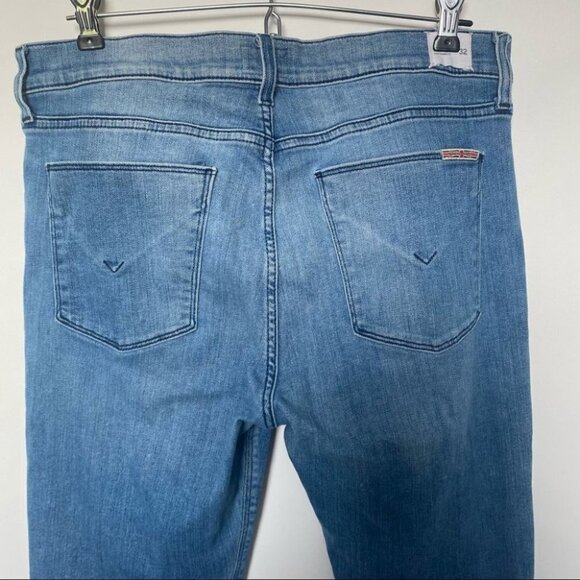 HUDSON | Tilda Mid-rise Crop Cigarette Jeans - Picture 10 of 11